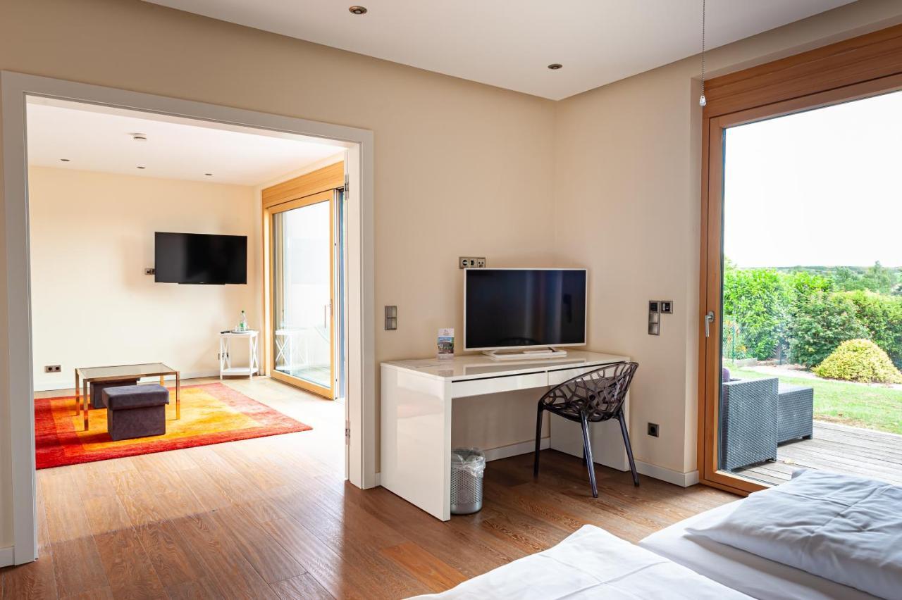 Landgut Schill Hotel Osthofen Ngoại thất bức ảnh