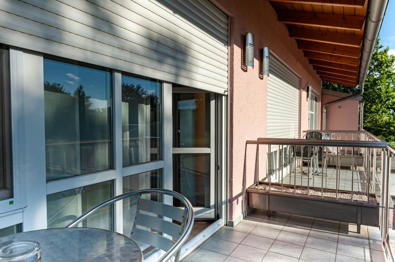 Landgut Schill Hotel Osthofen Ngoại thất bức ảnh