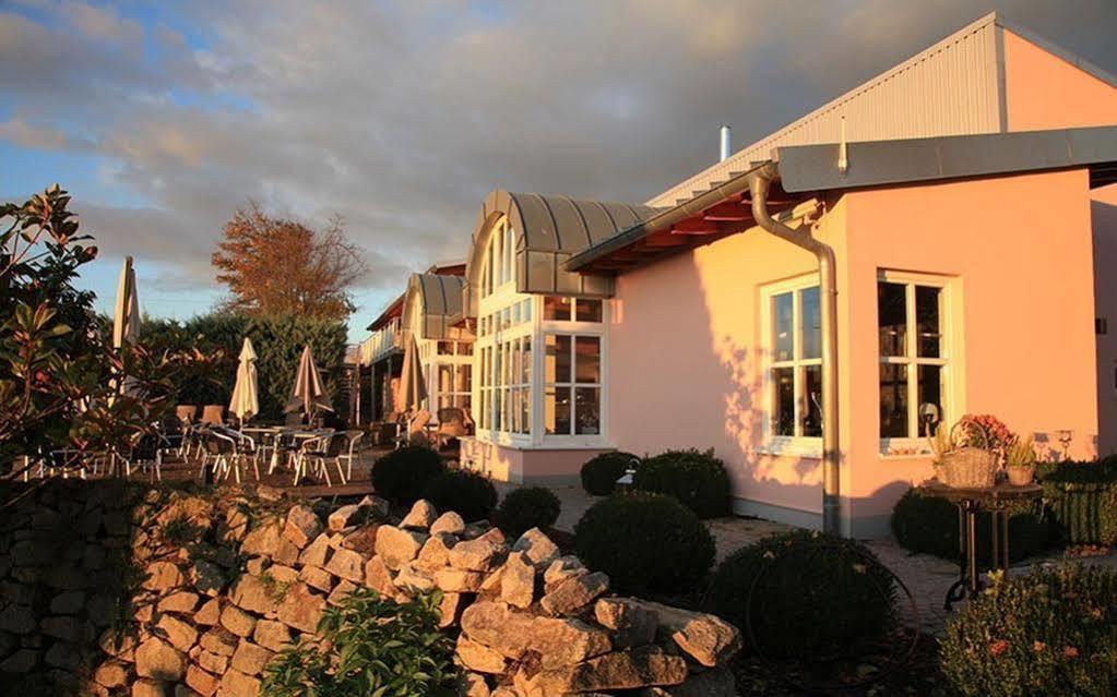 Landgut Schill Hotel Osthofen Ngoại thất bức ảnh