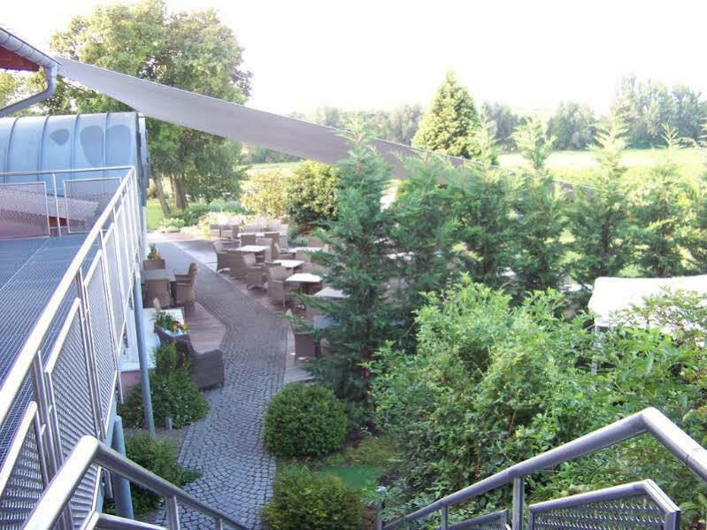 Landgut Schill Hotel Osthofen Ngoại thất bức ảnh